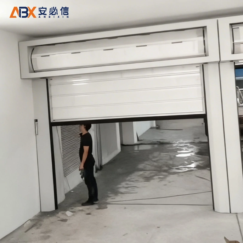 昌都市消防高速门
